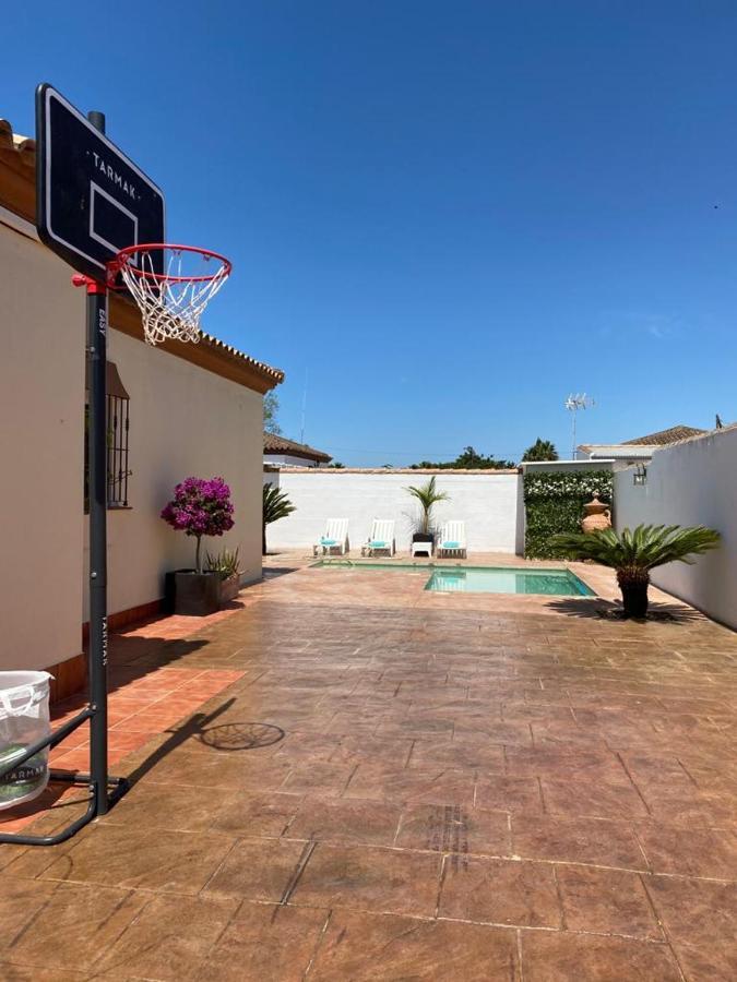 Coral Villa Chiclana de la Frontera Exterior photo
